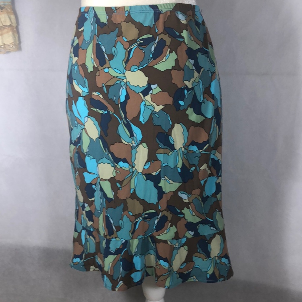=NOT FOR SALE ❤️❤️🌹3item , Top Size M, Skirt Size S,  ❤️ NOT FOR SALE❤️ - Picture 5 of 8